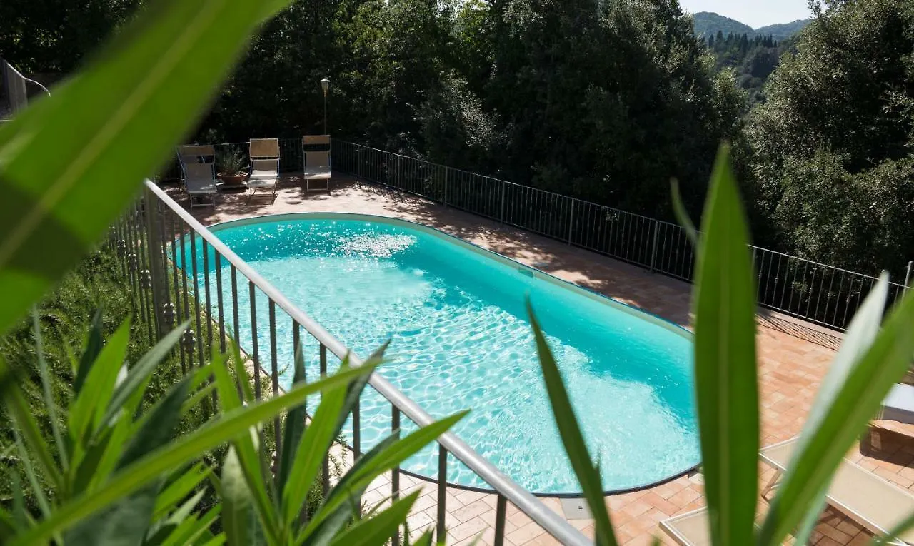 Locanda Degli Alberi Sassetta 0*,  Italy